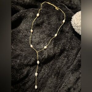 Gold Necklace with Pearls